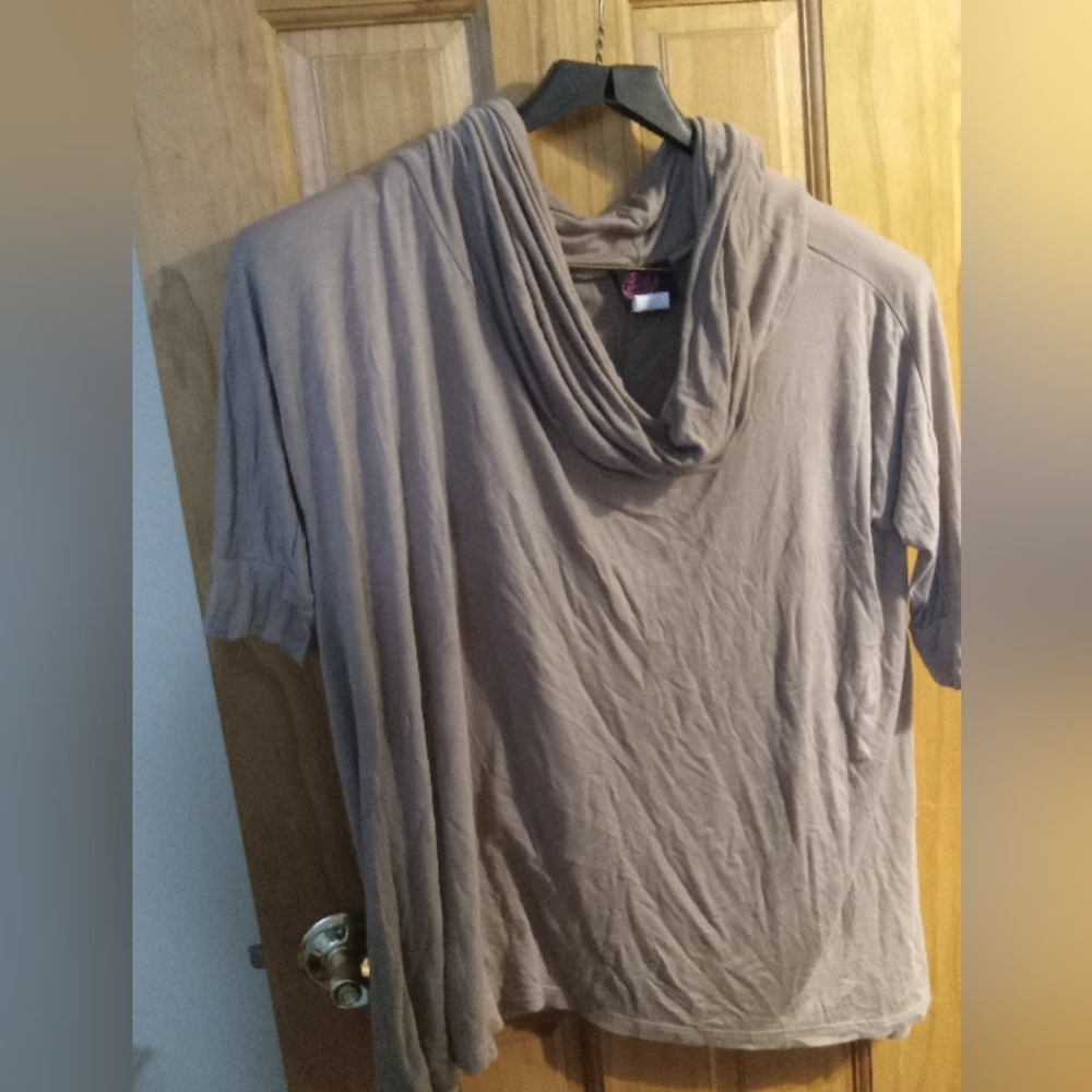 Suzanne Somers 3 way poncho